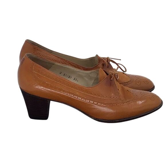 Los Pequenos Suizos Espana Womens Size 8.5 Brown Leather Wingtip Brogue Heels - Picture 2 of 10